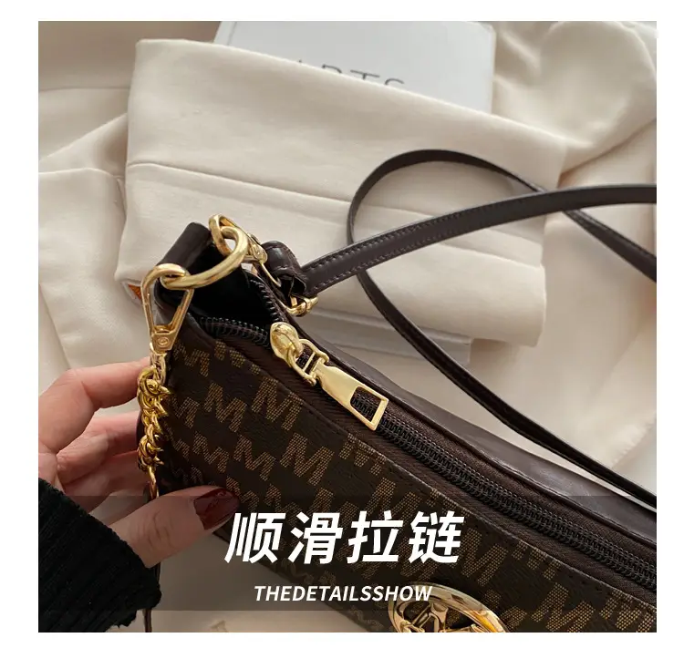 2025 Retro Printed Shoulder Bag Women's Gold Chain — feature 3