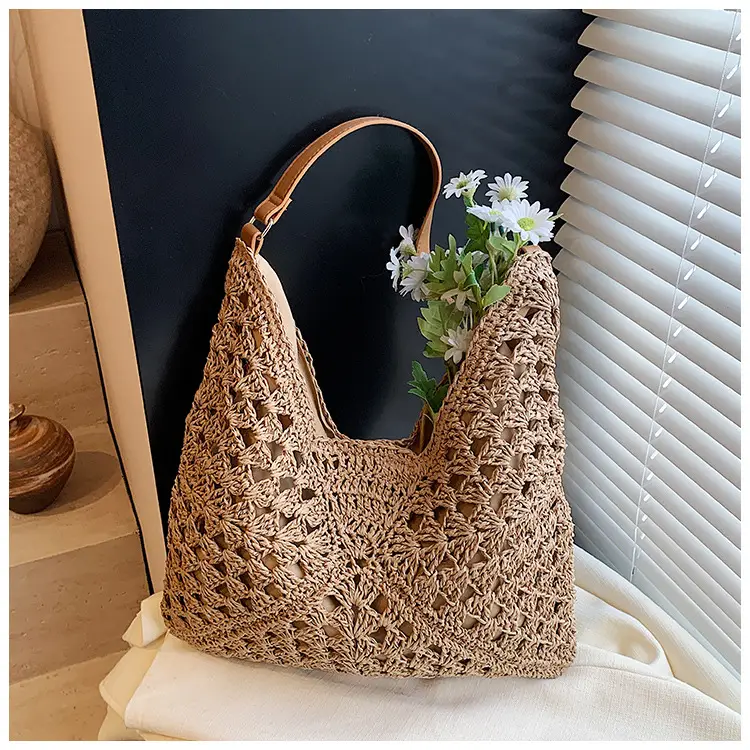 2025 Woven Hollow Shoulder Bag for Women Black White — feature 27