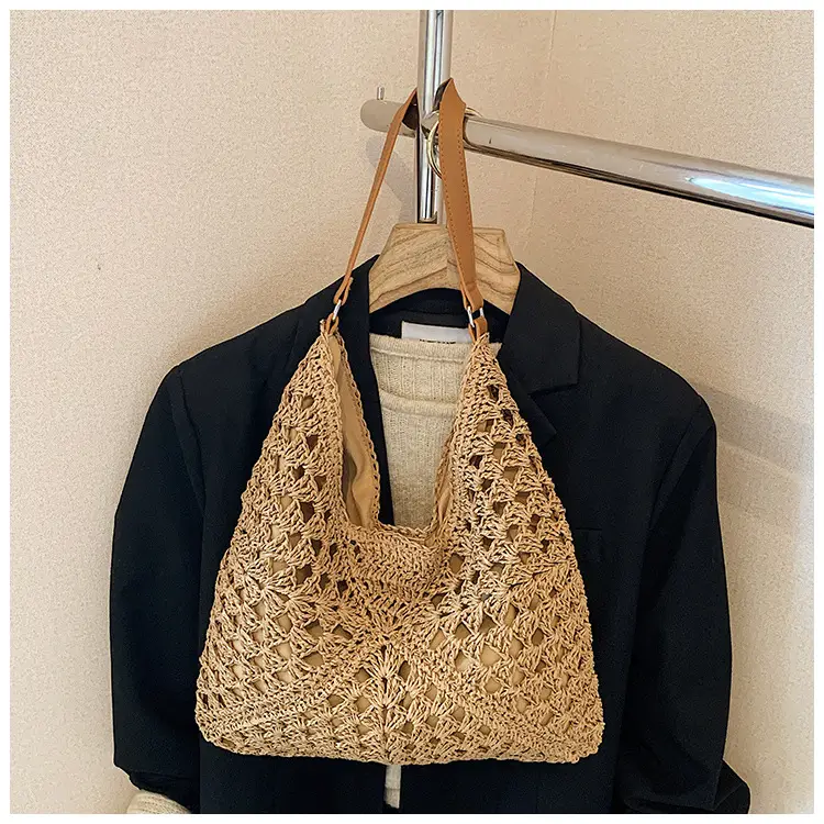 2025 Woven Hollow Shoulder Bag for Women Black White — feature 29