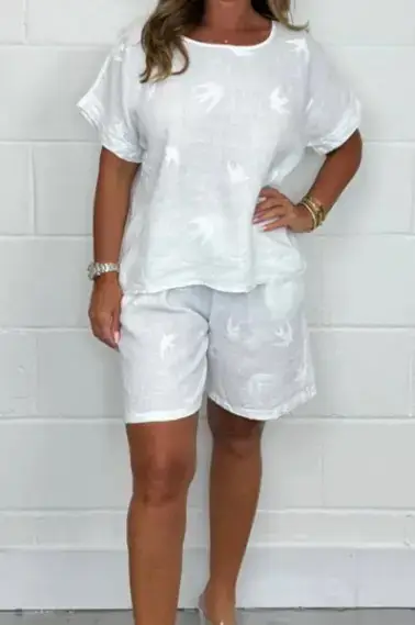 Women's 2025 Printed White Casual Suit Set — feature 2