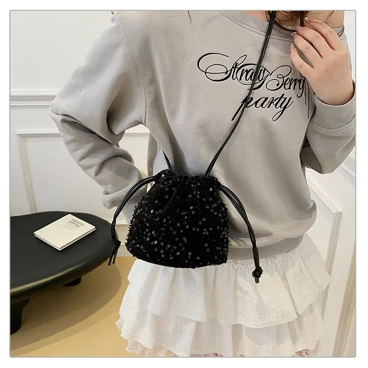 Sequined Crossbody Bag for Women 2025 — feature 15