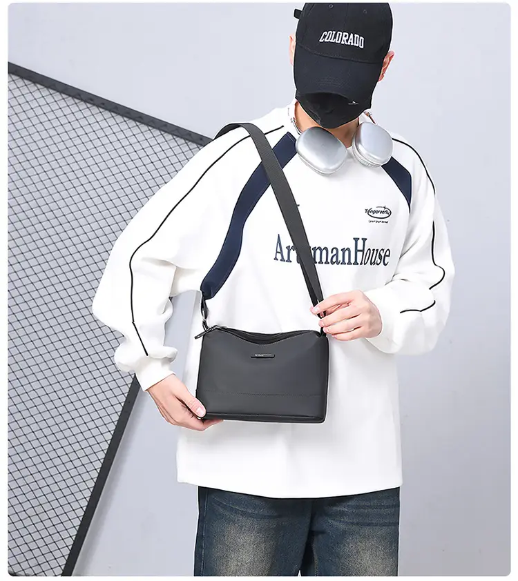 Korean Style Water-Repellent Crossbody Bag for Men — feature 32
