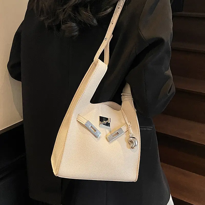 Stylish White Korean Style Shoulder Bag for Women - Image 8
