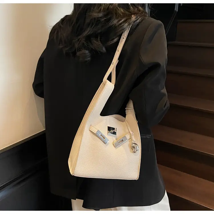 Stylish White Korean Style Shoulder Bag for Women — feature 31
