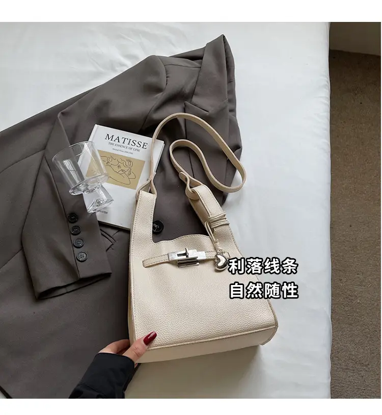 Stylish White Korean Style Shoulder Bag for Women — feature 4