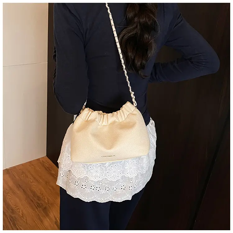 Women's Creamy Cloud Chain Shoulder Bag with Drawstring Closure — feature 22