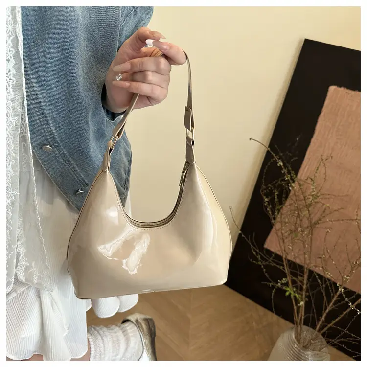 Light Patent Leather Shoulder Bag for Women — feature 16