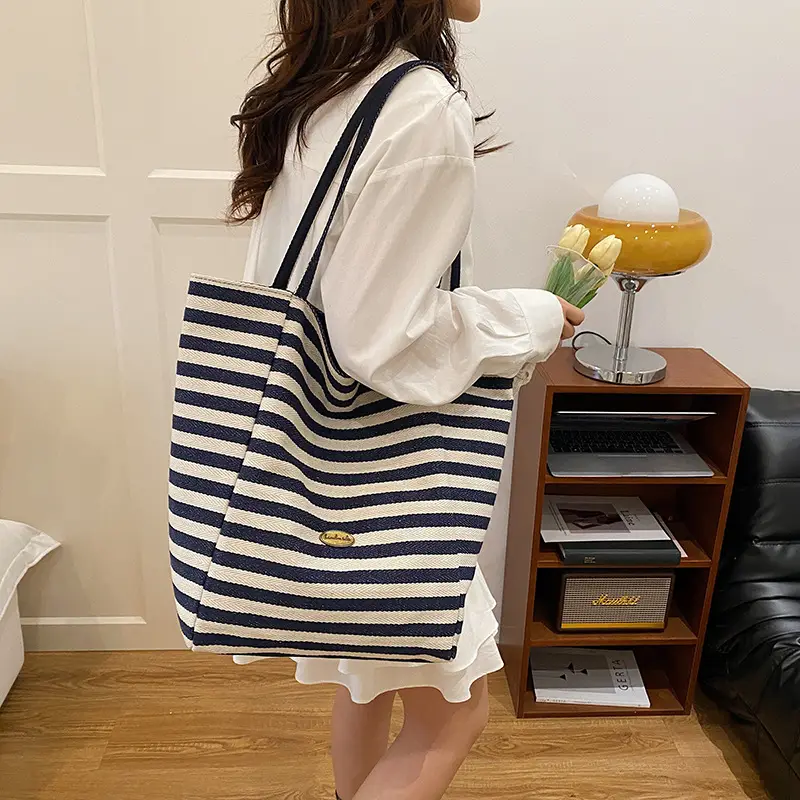 Red White Striped Crossbody Bag for Women - Image 5