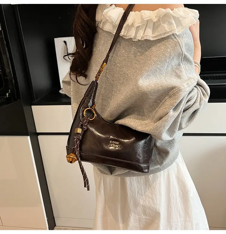 Women Retro Shoulder Bag Brown Gold Zipper Commuter Crossbody — feature 27
