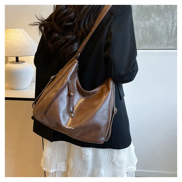 2026 Cross-Border Leather Shoulder Bag Large Capacity — feature 18