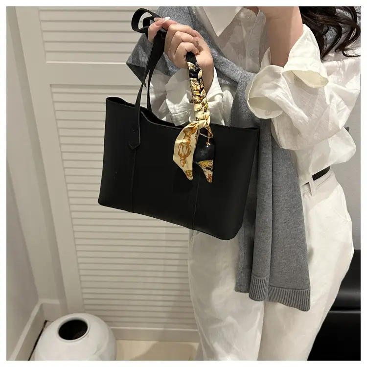 Brown Leather Shoulder Bag for Women College Student — feature 10