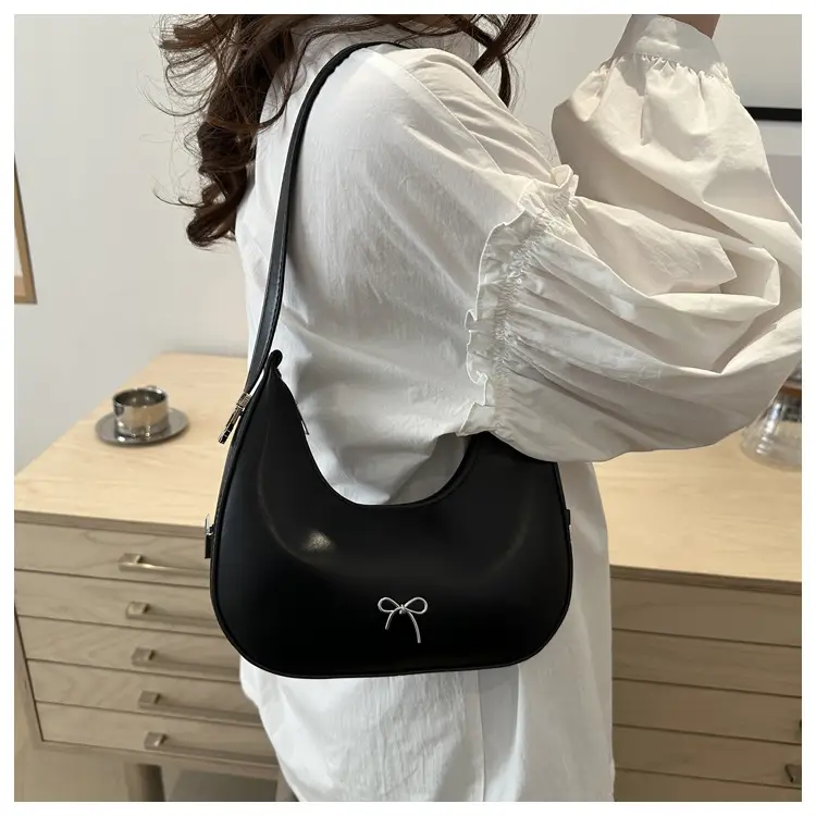 Red Textured Crossbody Bag for Women 2025 — feature 10