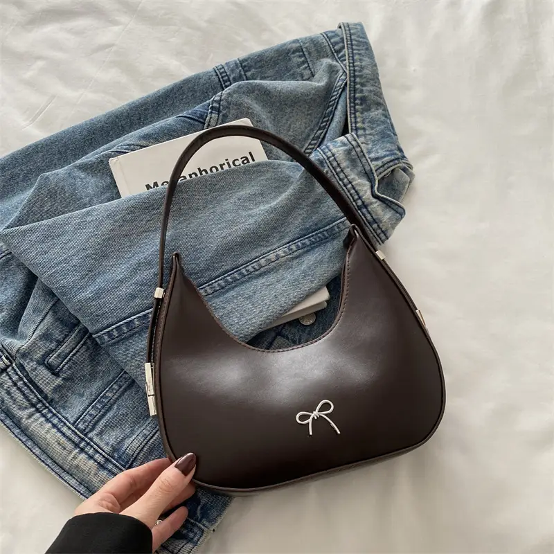 Red Textured Crossbody Bag for Women 2025 - Image 2