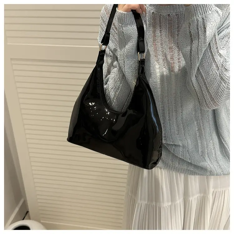 Luxury Women's Shoulder Bags 2025 Summer Collection — feature 24