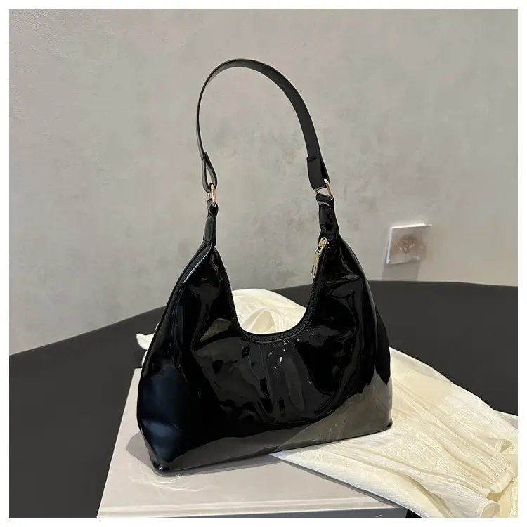 Luxury Women's Shoulder Bags 2025 Summer Collection — feature 40