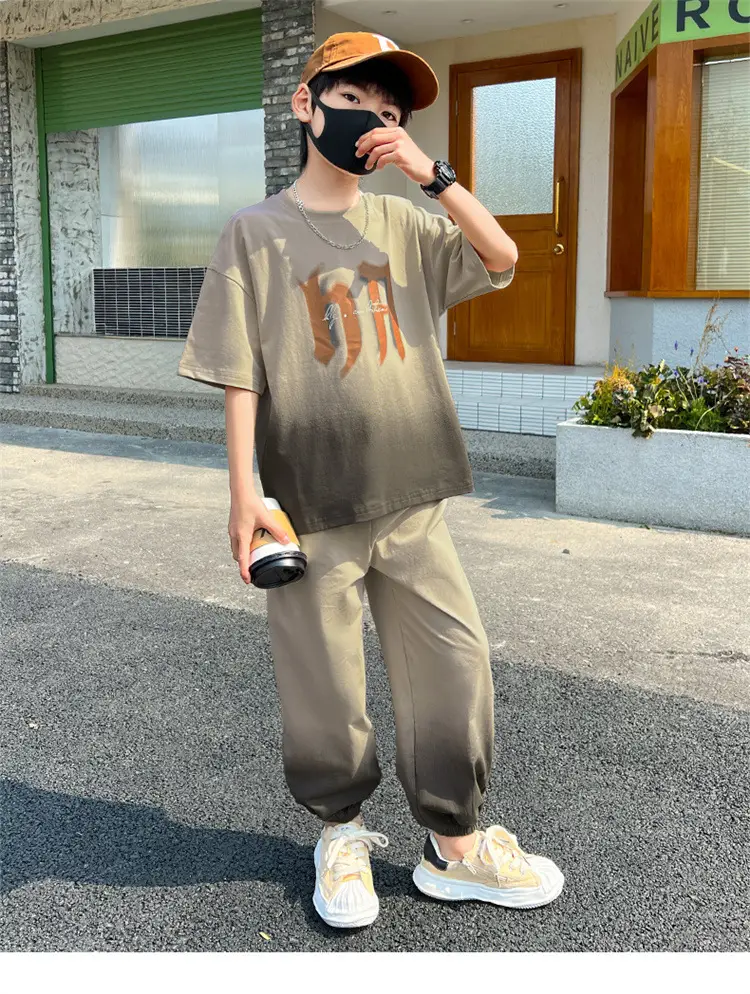 Boys 2025 Gradient T-Shirt Two-Piece Set — feature 7