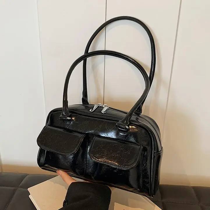 Women's Maroon Leather Commuter Handbag 2025 New Arrival