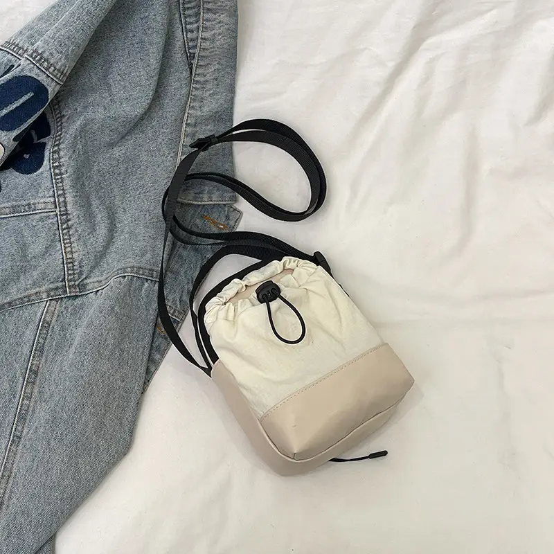 Black Drawstring Crossbody Bag for Men Women 2025 - Image 2