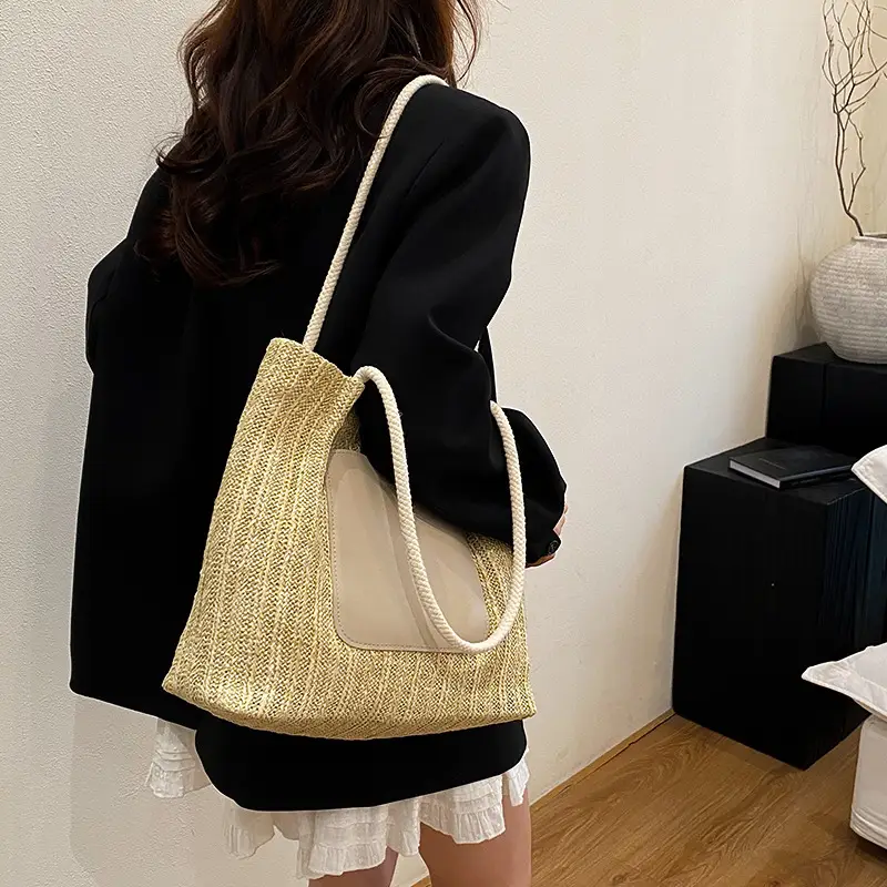 Women Woven Straw Shoulder Bag Large Capacity 2025