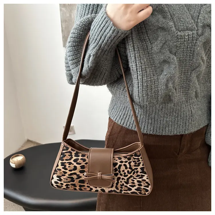 Leopard Print Red Shoulder Bag for Women — feature 18