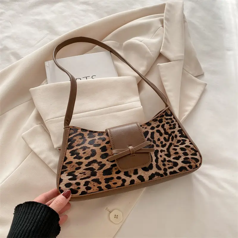 Leopard Print Red Shoulder Bag for Women - Image 4