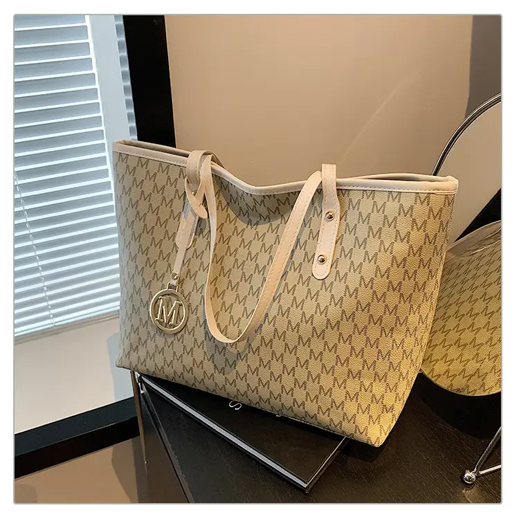 Women's Rhombus Printed Tote Bag Large Brown Leather — feature 35