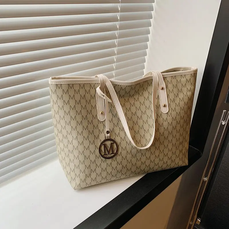 Women's Rhombus Printed Tote Bag Large Brown Leather - Image 3