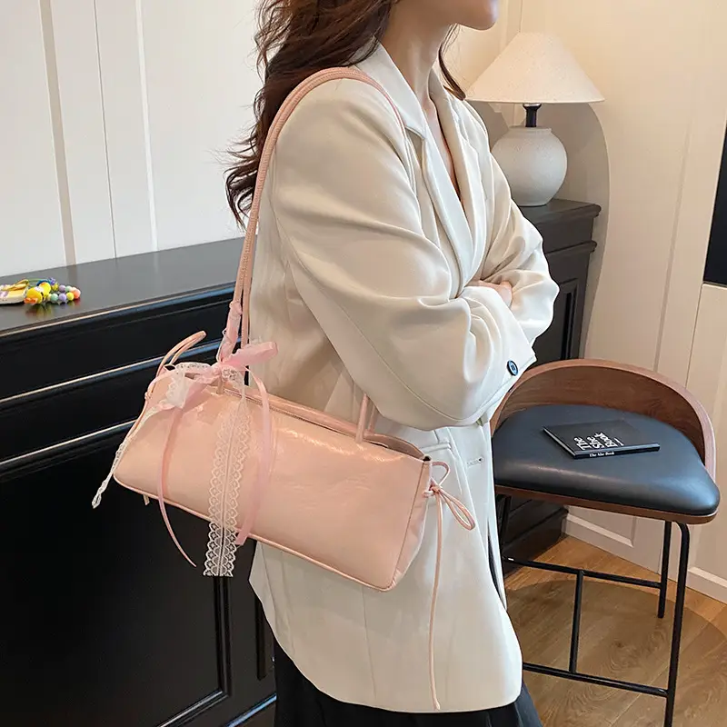 2025 White Niche Shoulder Bag for Women - Image 11