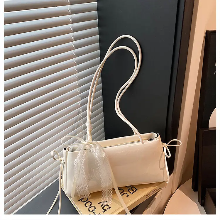 2025 White Niche Shoulder Bag for Women — feature 8