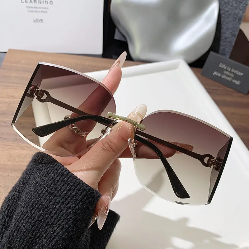 Retro Curved Sunglasses Pink Gradient Personalized Decor - Image 3