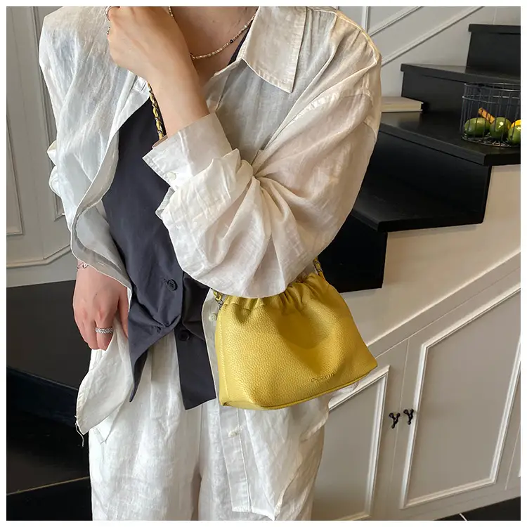 Red Korean Style Underarm Bag with Chain — feature 16