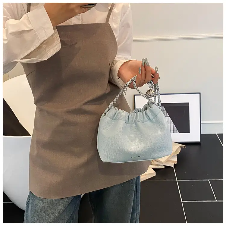 Red Korean Style Underarm Bag with Chain — feature 42