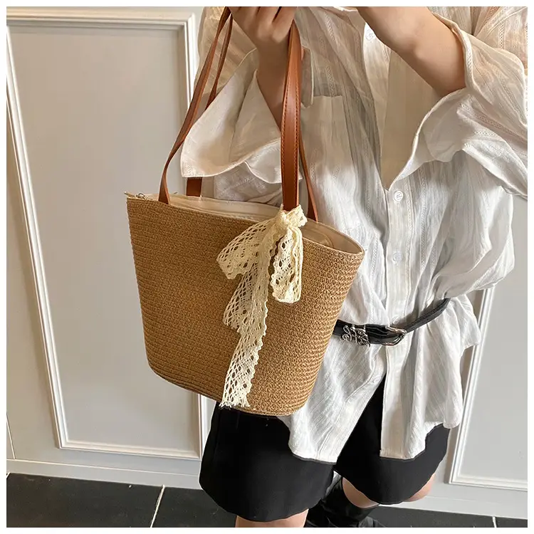 Women Straw Bag Large Capacity Woven Seaside Tote — feature 17