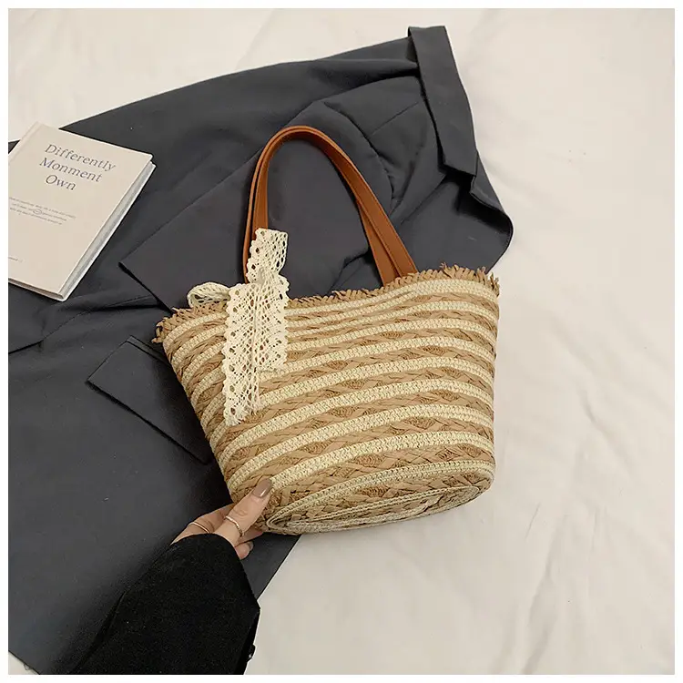 Women Straw Bag Large Capacity Woven Seaside Tote — feature 20