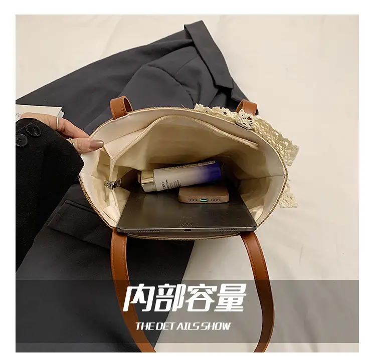 Women Straw Bag Large Capacity Woven Seaside Tote — feature 3