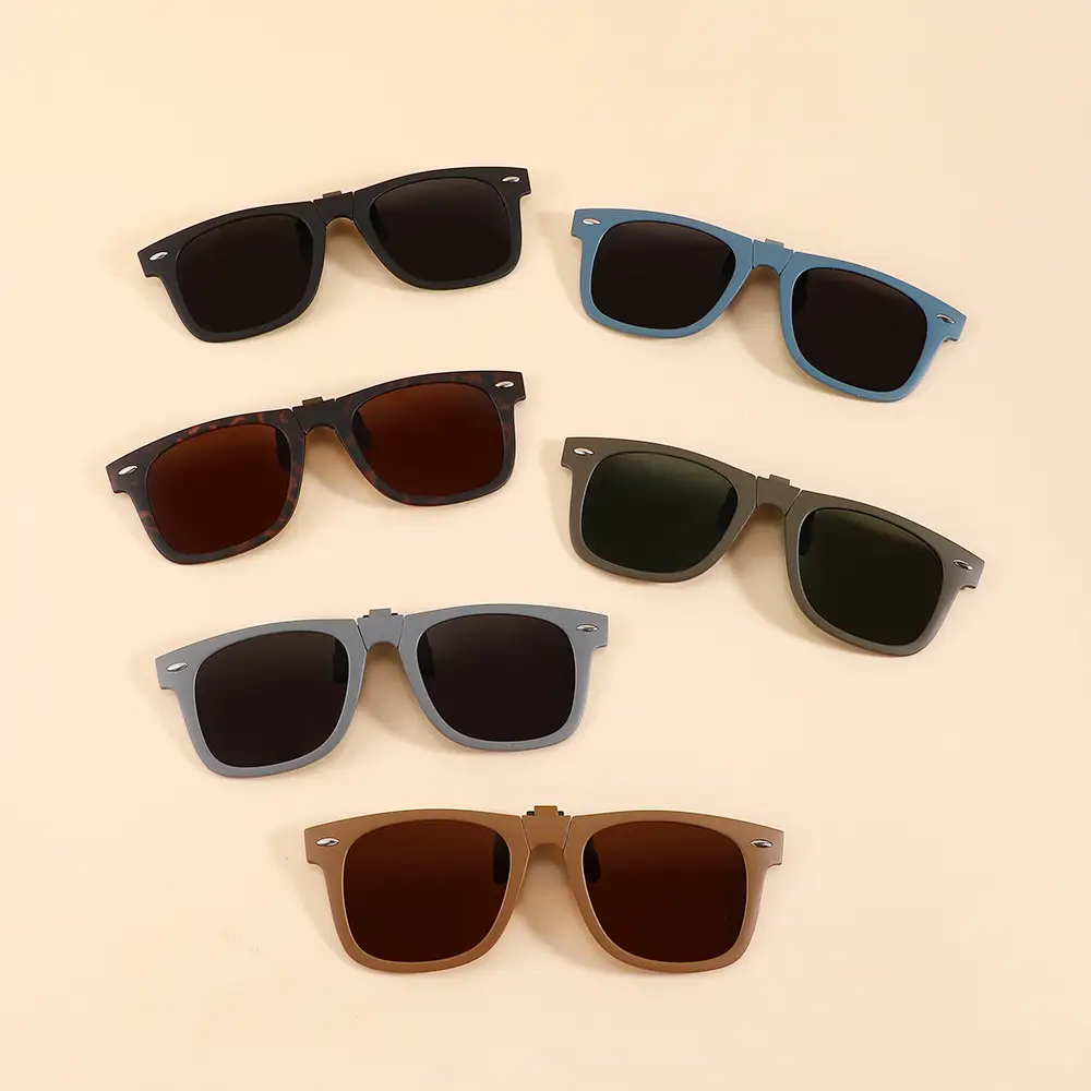 2026 Foldable Anti-UV Clip-On Sunglasses Black - Image 11