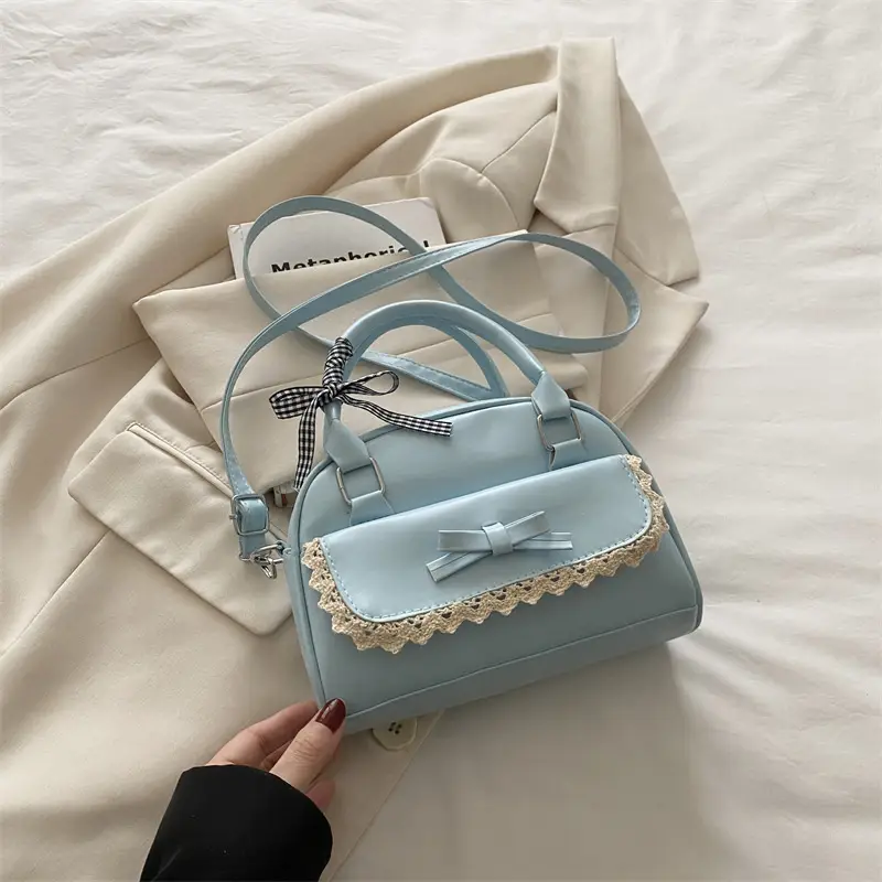 White Korean Style Shoulder Bag with Bow - Image 4