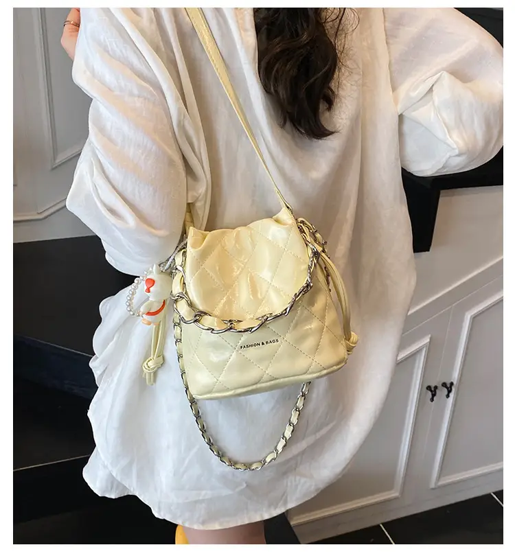 Women Pleated Bucket Bag with Diamond Embroidery Yellow — feature 2