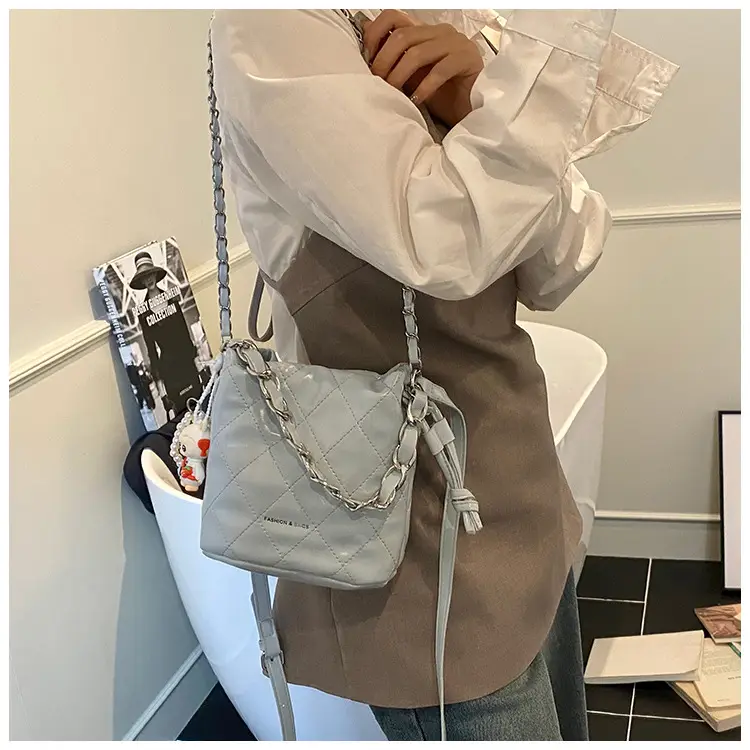 Women Pleated Bucket Bag with Diamond Embroidery Yellow — feature 34