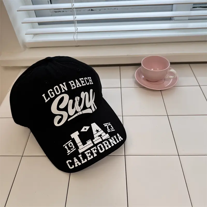 Women's Black Sunshade Cap with "Long Distance" Print