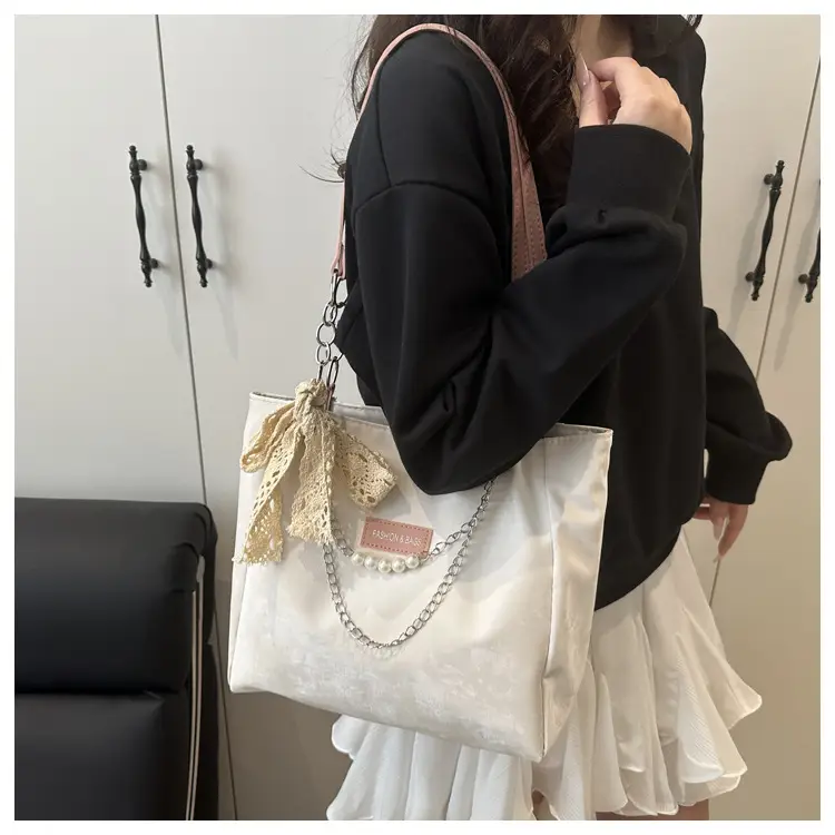 Korean Style Cream Chain Shoulder Bag for College Students — feature 11