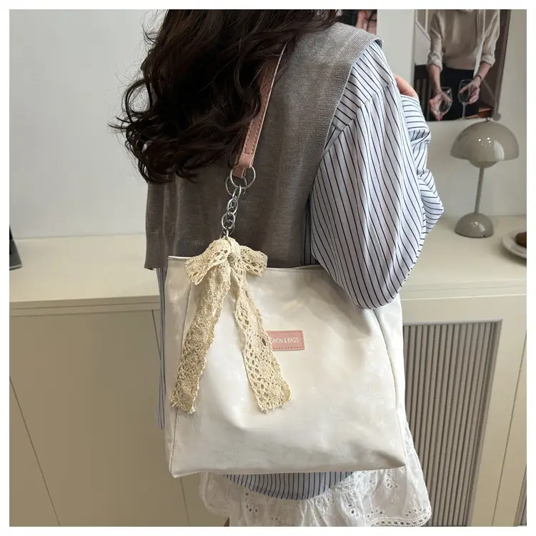 Korean Style Cream Chain Shoulder Bag for College Students — feature 13