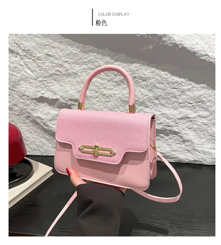Light Blue Lock Chain Shoulder Bag for Women — feature 23