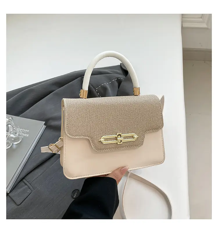 Light Blue Lock Chain Shoulder Bag for Women - Image 2