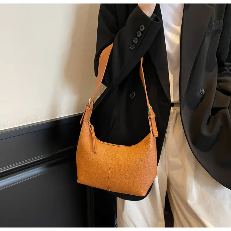 White Korean Style New Dumpling Bag for Women — feature 14