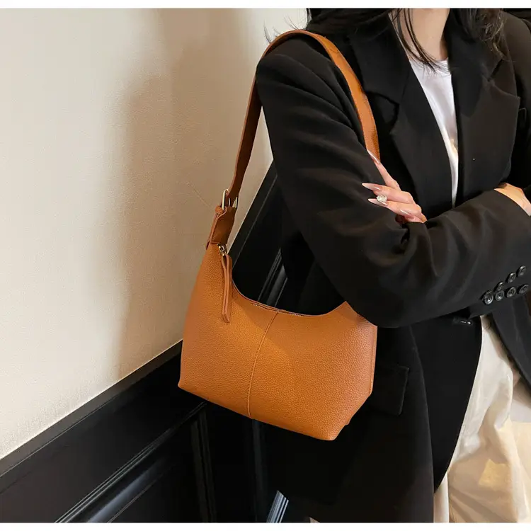 White Korean Style New Dumpling Bag for Women — feature 17