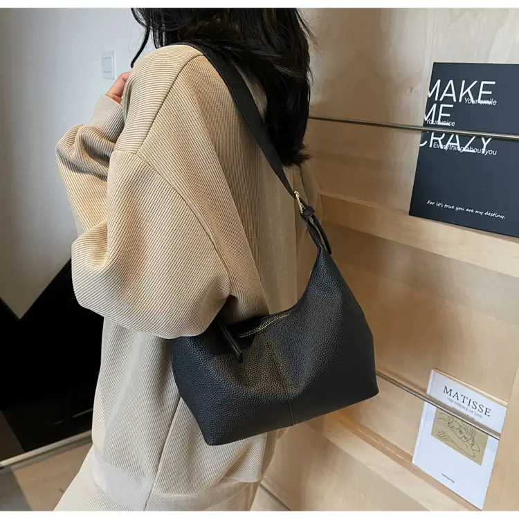White Korean Style New Dumpling Bag for Women — feature 27