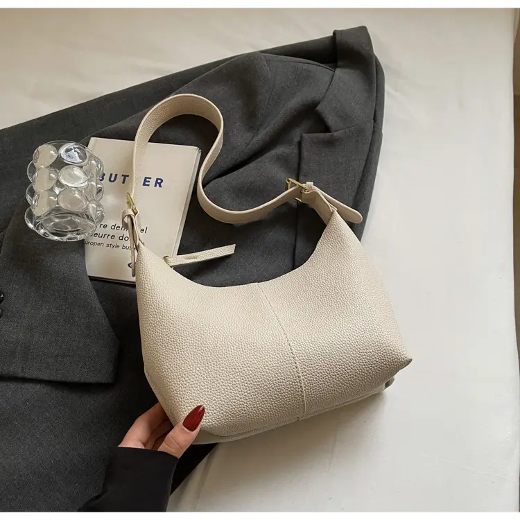 White Korean Style New Dumpling Bag for Women - Image 2