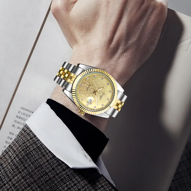 Couple's Gold Sapphire Mirror Quartz Watch — feature 4