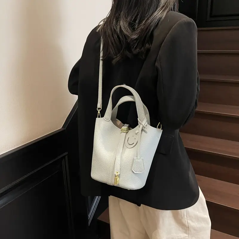 Women's Yellow Litchi Pattern Bucket Bag 2025 - Image 9